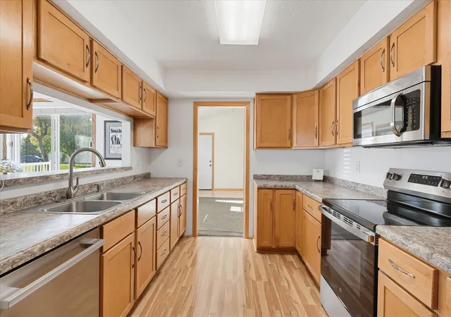 Photo 2 of Single family home for sale at 7698 157th Street W, Saint Paul, MN 55124 | MLS# 7152221 | Listing updated on 2026-10-07