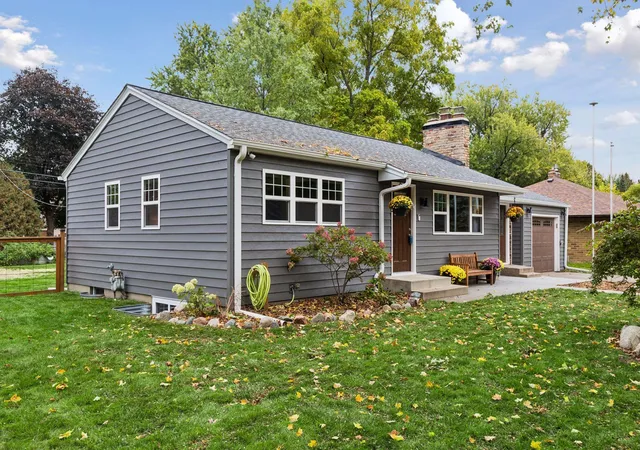 Photo 3 of Single family home for sale at 777 Cope Ave W, Saint Paul, MN 55113 | MLS# 7152226 | Listing updated on 2026-10-09