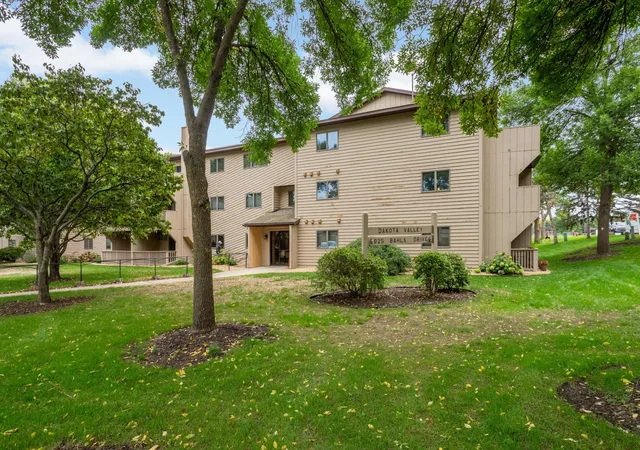 Condo for sale at 925 Bahls Dr #307, Hastings, MN 55033 | MLS# 7152229 | Listing updated on 2026-10-14