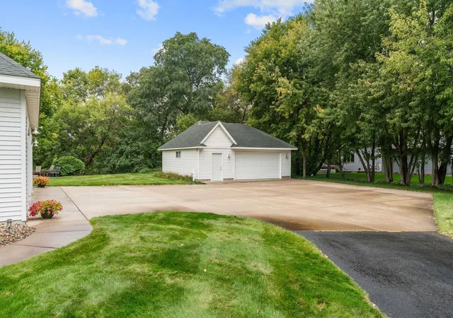 Photo 4 of Single family home for sale at 16850 172nd Street SE, Big Lake, MN 55309 | MLS# 7152237 | Listing updated on 2026-10-22