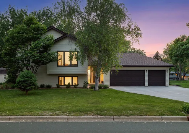 Photo 1 of Single family home for sale at 13000 Penn Ave S, Burnsville, MN 55337 | MLS# 7152263 | Listing updated on 2026-10-07