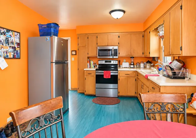 Photo 4 of Sale Pending at 1445 Mcafee St, Saint Paul, MN 55106 | MLS# 7152267 | Listing updated on 2026-10-12