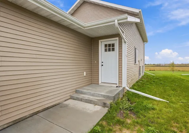 Photo 3 of Single family home for sale at 7691 Cub Crk Way, Horace, ND 58047 | MLS# 7152274 | Listing updated on 2026-10-02