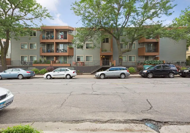Photo 1 of Condo for sale at 3540 Hennepin Ave #210, Minneapolis, MN 55408 | MLS# 7152292 | Listing updated on 2026-10-08