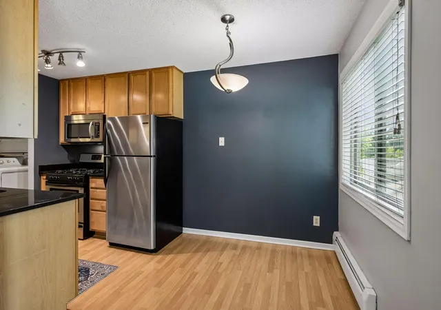 Photo 3 of Condo for sale at 3540 Hennepin Ave #210, Minneapolis, MN 55408 | MLS# 7152292 | Listing updated on 2026-10-08