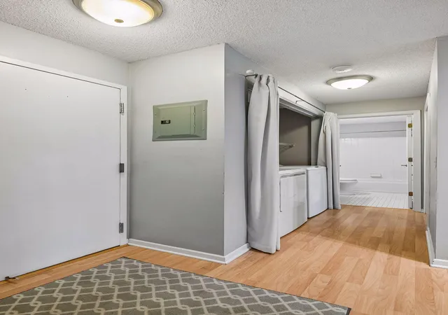 Photo 3 of Condo for sale at 3540 Hennepin Ave #210, Minneapolis, MN 55408 | MLS# 7152292 | Listing updated on 2026-10-08