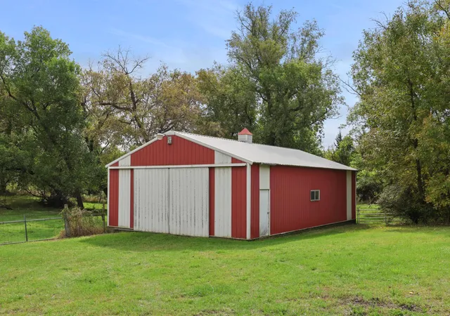 Photo 2 of Single family home for sale at 3653 County Rd 7 Sw, Kensington, MN 56343 | MLS# 7152311 | Listing updated on 2026-10-02