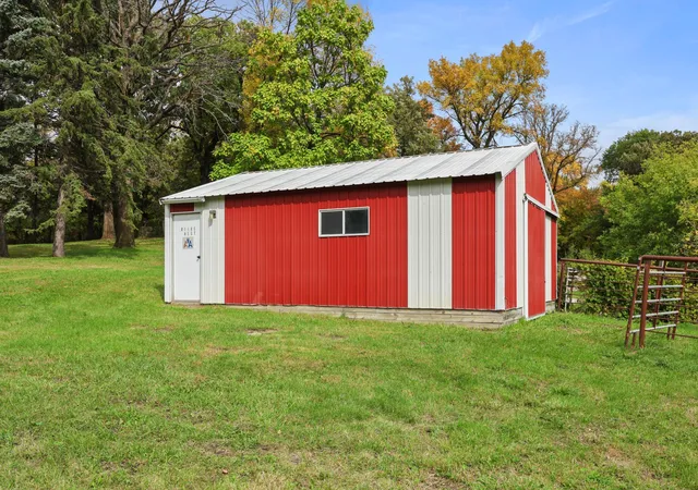 Photo 3 of Single family home for sale at 3653 County Rd 7 SW, Kensington, MN 56343 | MLS# 7152311 | Listing updated on 2026-10-02