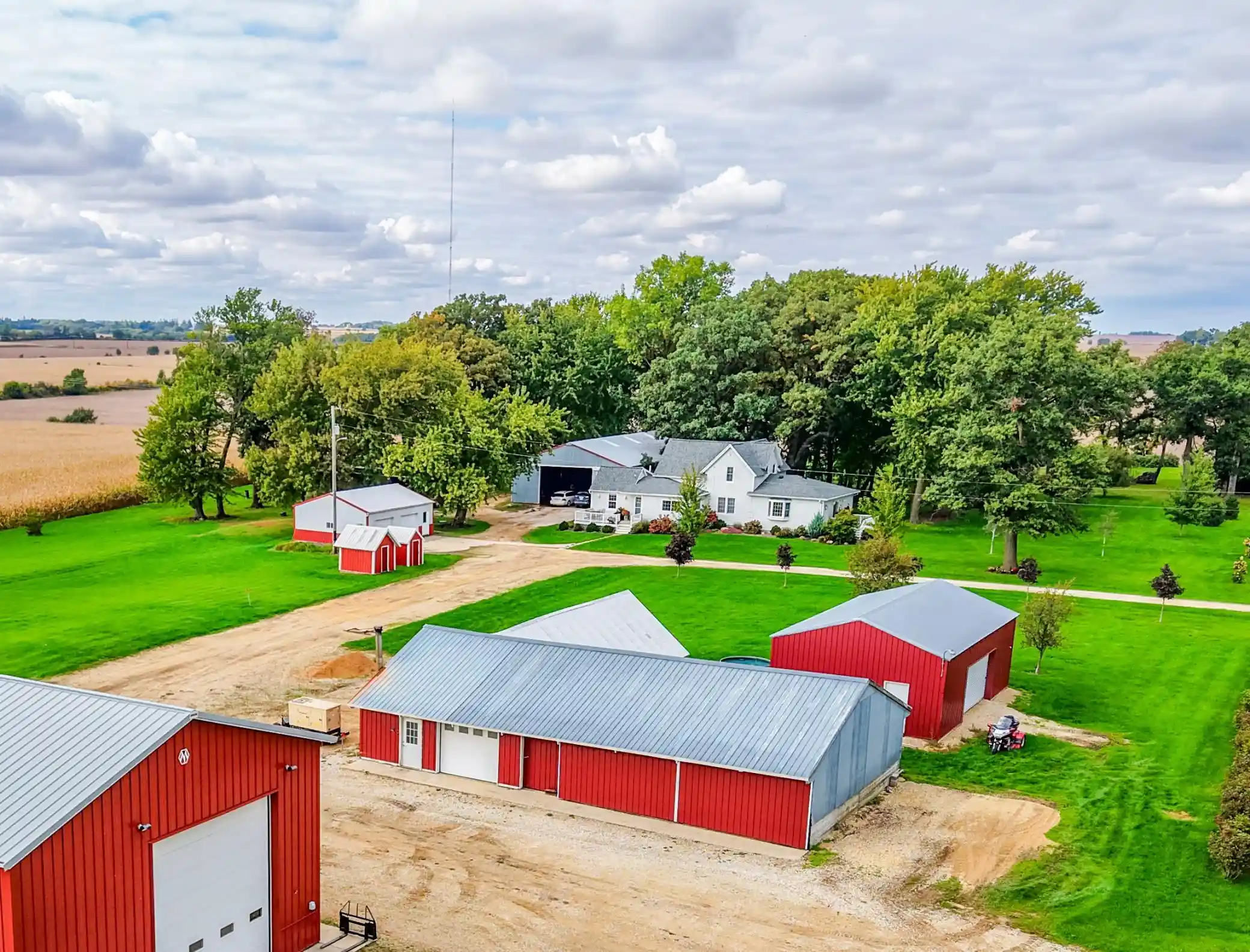 Photo 1 of Single family home for sale at 13411 121st Avenue, Le Roy, MN 55951 | MLS# 7152328 | Listing updated on 2026-10-23