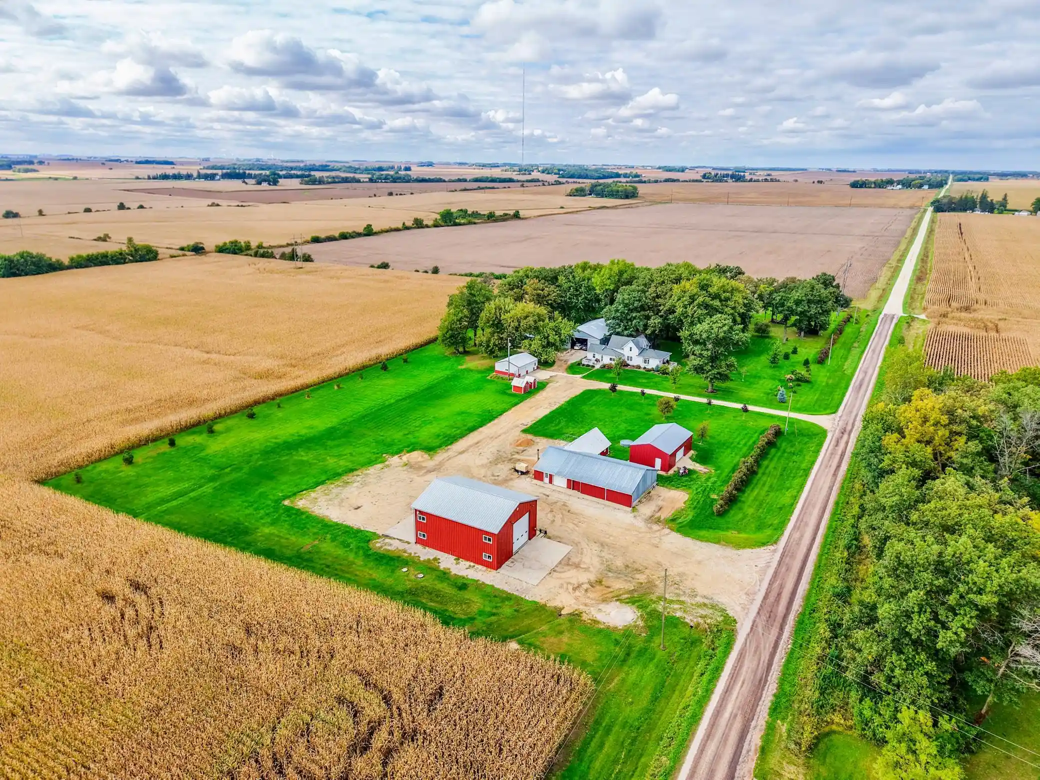 Photo 3 of Single family home for sale at 13411 121st Avenue, Le Roy, MN 55951 | MLS# 7152328 | Listing updated on 2026-10-23