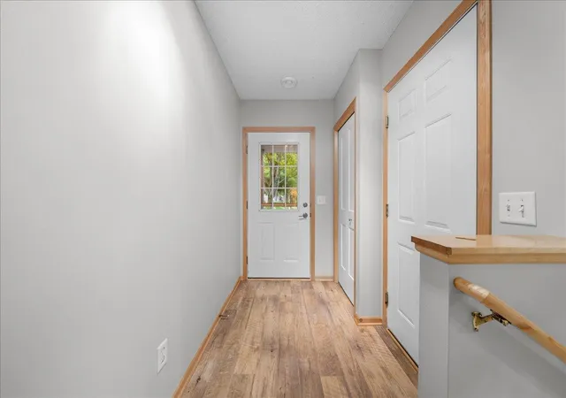Photo 3 of Single family home for sale at 2226 Saint Johns Cir, Saint Paul, MN 55129 | MLS# 7152344 | Listing updated on 2026-10-08