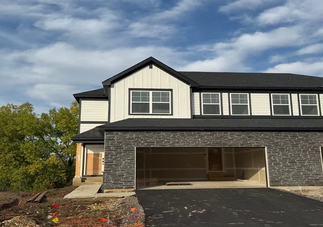 Photo 1 of Single family home for sale at 11137 203rd Street W, Lakeville, MN 55044 | MLS# 7152354 | Listing updated on 2026-10-01
