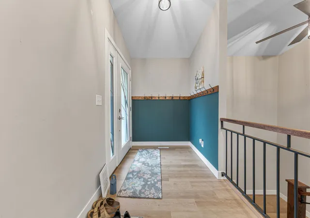 Photo 4 of Single family home for sale at 19817 Dogwood Rd, Lake Crystal, MN 56055 | MLS# 7152357 | Listing updated on 2026-10-06