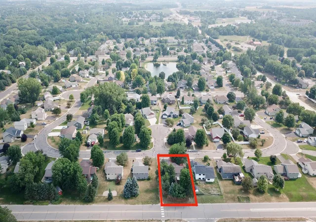 Photo 3 of Single family home for sale at 1043 Lawrence Cir, Sartell, MN 56377 | MLS# 7152365 | Listing updated on 2026-10-02