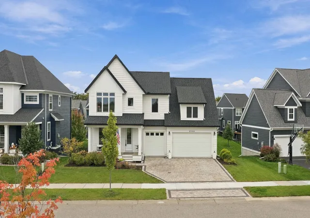 Photo 1 of Single family home for sale at 6344 Red Cedar Dr, Chaska, MN 55318 | MLS# 7152402 | Listing updated on 2026-10-03