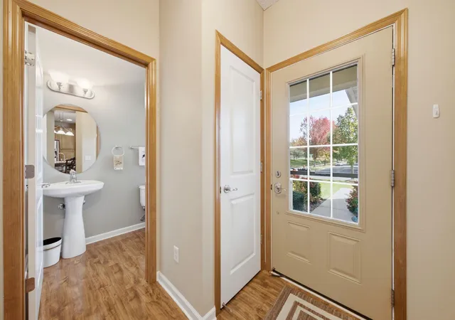 Photo 3 of Single family home for sale at 1698 Alphon Dr, Victoria, MN 55386 | MLS# 7152430 | Listing updated on 2026-10-22