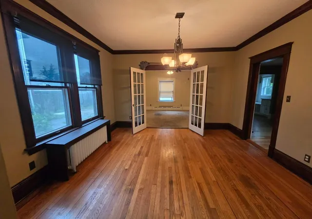 Photo 2 of Single family home for sale at 1471 Iglehart Ave, Saint Paul, MN 55104 | MLS# 7152433 | Listing updated on 2026-10-01