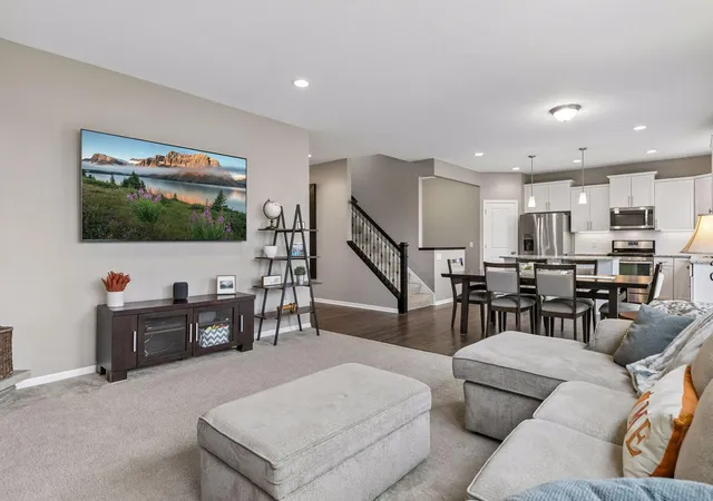 Photo 3 of Single family home for sale at 9135 Lighthouse Ln, Saint Paul, MN 55129 | MLS# 7152434 | Listing updated on 2026-10-01