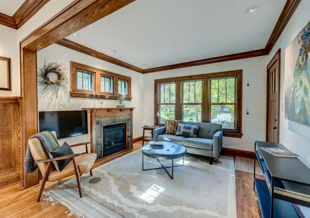 Photo 3 of Single family home for sale at 4911 41st Avenue S, Minneapolis, MN 55417 | MLS# 7152442 | Listing updated on 2026-10-09