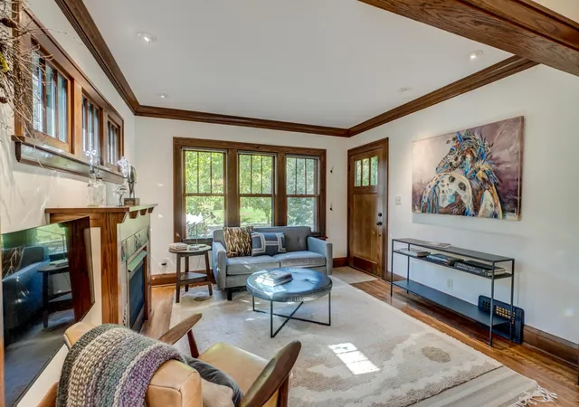Photo 4 of Single family home for sale at 4911 41st Avenue S, Minneapolis, MN 55417 | MLS# 7152442 | Listing updated on 2026-10-09