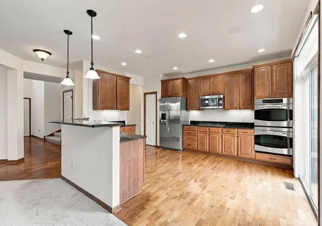 Photo 4 of Single family home for sale at 6813 67th Street NE, Albertville, MN 55301 | MLS# 7152453 | Listing updated on 2026-10-08
