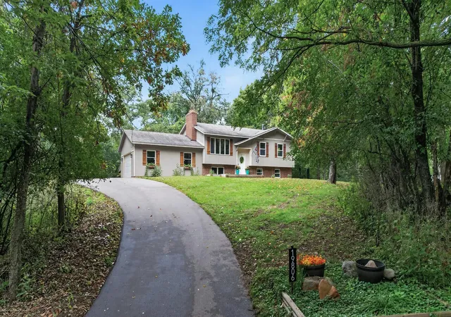 Photo 2 of Single family home for sale at 19806 Rush St Nw, Elk River, MN 55330 | MLS# 7152457 | Listing updated on 2026-10-05
