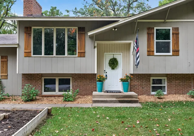 Photo 3 of Single family home for sale at 19806 Rush St Nw, Elk River, MN 55330 | MLS# 7152457 | Listing updated on 2026-10-05