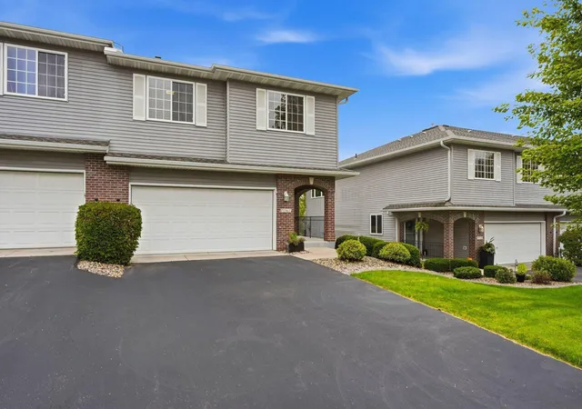 Photo 3 of Single family home for sale at 15567 Brookside Ln Nw, Prior Lake, MN 55372 | MLS# 7152466 | Listing updated on 2026-10-02