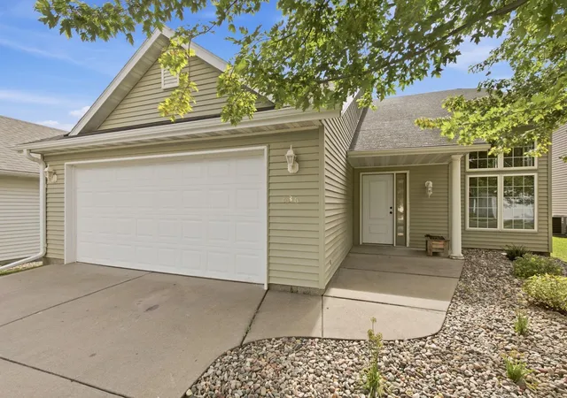Photo 2 of Single family home for sale at 836 Aspen Cir, Waite Park, MN 56387 | MLS# 7152482 | Listing updated on 2026-09-30