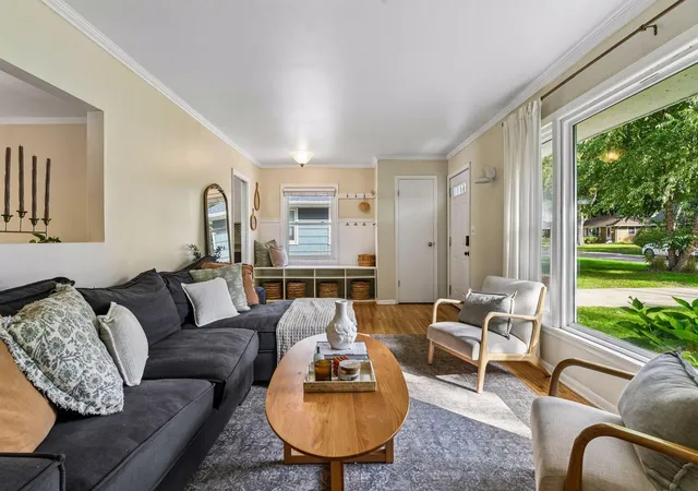 Photo 3 of Single family home for sale at 420 Jackson Ave S, Hopkins, MN 55343 | MLS# 7152487 | Listing updated on 2026-10-08