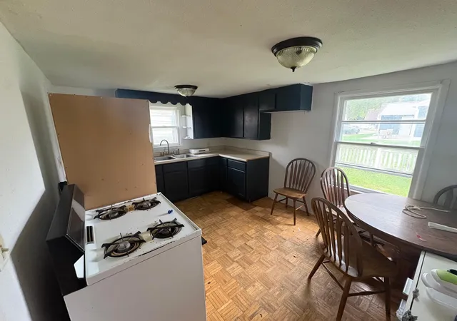 Photo 3 of House for sale at 1535 2nd Street NE, Rochester, MN 55906 | MLS# 7152519 | Listing updated on 2026-10-02
