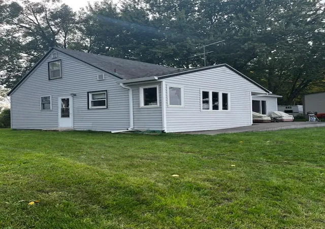 Photo 2 of Single family home for sale at 10 Sioux Trl, Slayton, MN 56172 | MLS# 7152522 | Listing updated on 2026-10-20