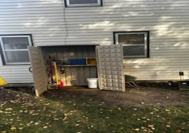 Photo 3 of Single family home for sale at 10 Sioux Trl, Slayton, MN 56172 | MLS# 7152522 | Listing updated on 2026-10-20