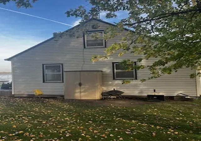 Photo 4 of Single family home for sale at 10 Sioux Trl, Slayton, MN 56172 | MLS# 7152522 | Listing updated on 2026-10-20