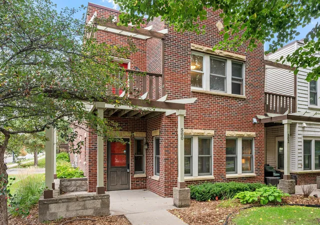 Photo 1 of Single family home for sale at 500 E 27th Street, Minneapolis, MN 55408 | MLS# 7152523 | Listing updated on 2026-10-02