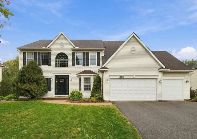 Photo 2 of Single family home for sale at 17716 Hyde Park Ave, Lakeville, MN 55044 | MLS# 7152534 | Listing updated on 2026-10-08