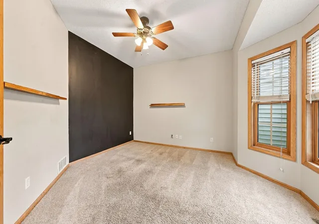 Photo 3 of Single family home for sale at 17716 Hyde Park Ave, Lakeville, MN 55044 | MLS# 7152534 | Listing updated on 2026-10-08