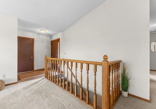 Photo 3 of Single family home for sale at 7291 Conestoga Ct, Chanhassen, MN 55317 | MLS# 7152545 | Listing updated on 2026-10-18
