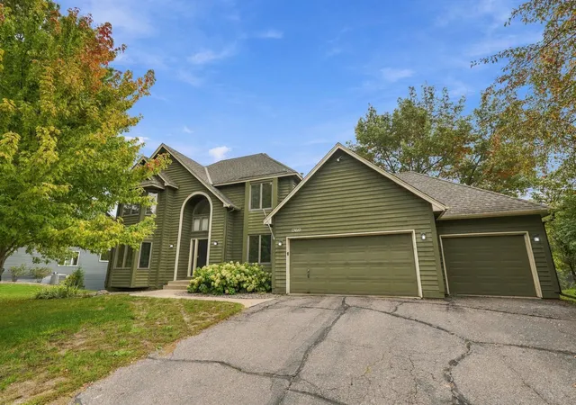 Photo 1 of Single family home for sale at 13610 Georgia Dr, Saint Paul, MN 55124 | MLS# 7152547 | Listing updated on 2026-10-06