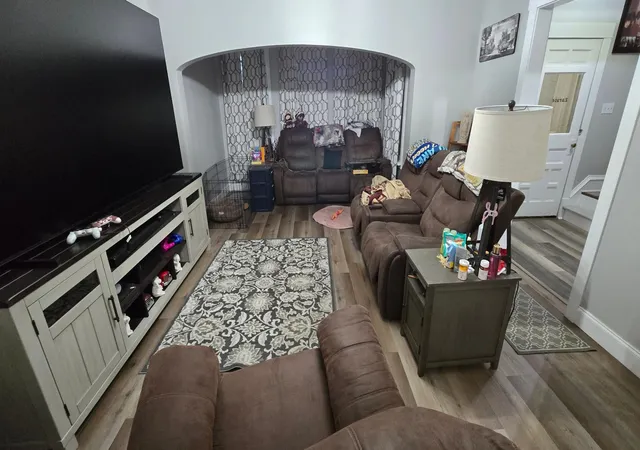 Photo 4 of Sale Pending at 806 2nd Avenue SW, Austin, MN 55912 | MLS# 7152584 | Listing updated on 2026-09-30