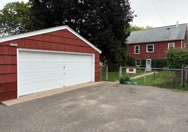Photo 9 of Sale Pending at 3832 Jackson St NE, Minneapolis, MN 55421 | MLS# 7152590 | Listing updated on 2026-10-09