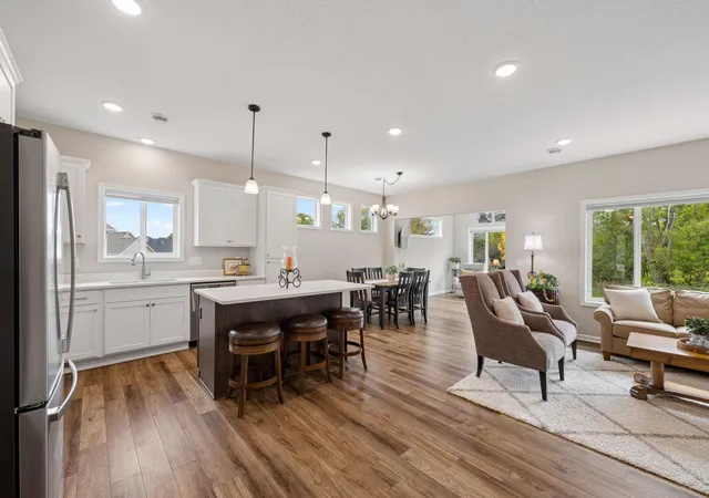 Photo 4 of Single family home for sale at 331 Riverview Cir, Hanover, MN 55341 | MLS# 7152615 | Listing updated on 2026-10-07