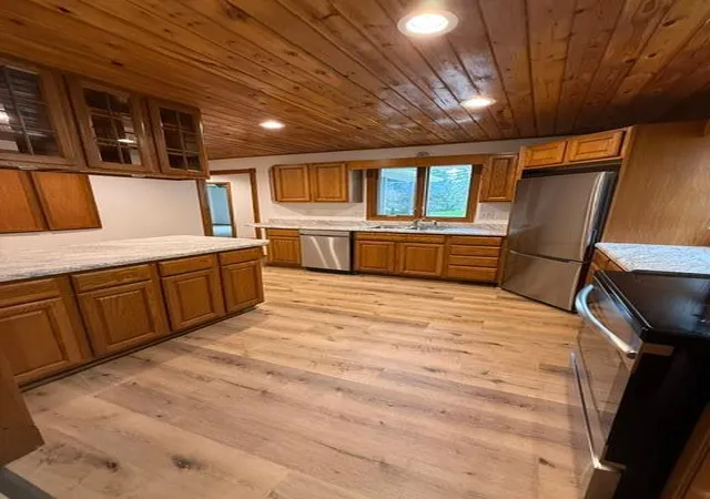 Photo 1 of Single family home for sale at 2310 10th Avenue Sw, Austin, MN 55912 | MLS# 7152654 | Listing updated on 2026-10-01