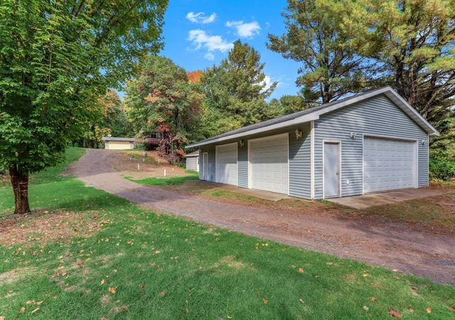 Photo 3 of Single family home for sale at 1130 Birchwood Ln, Amery, WI 54001 | MLS# 7152670 | Listing updated on 2026-10-02