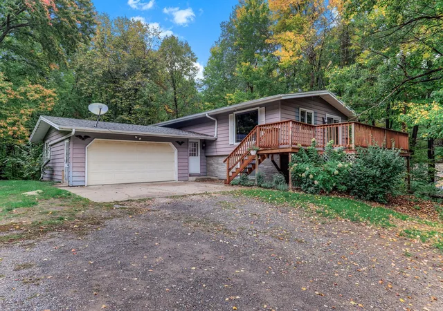 Photo 4 of Single family home for sale at 1130 Birchwood Ln, Amery, WI 54001 | MLS# 7152670 | Listing updated on 2026-10-02