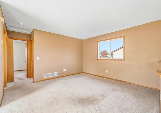 Photo 3 of Single family home for sale at 715 Jewell St, Mora, MN 55051 | MLS# 7152678 | Listing updated on 2026-10-23