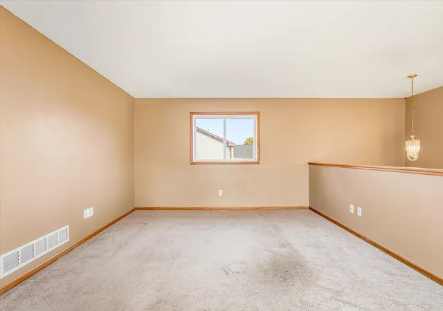 Photo 4 of Single family home for sale at 715 Jewell St, Mora, MN 55051 | MLS# 7152678 | Listing updated on 2026-10-23