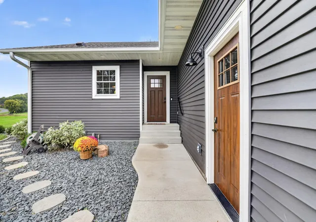 Photo 1 of Single family home for sale at 17 Richland Ave, Saint Charles, MN 55972 | MLS# 7152701 | Listing updated on 2026-10-12
