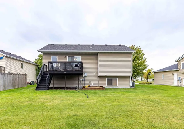 Photo 3 of Single family home for sale at 4410 16 Street S, Moorhead, MN 56560 | MLS# 7152708 | Listing updated on 2026-10-07