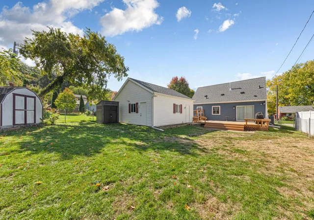 Photo 3 of Single family home for sale at 1531 Roosevelt Ave, Red Wing, MN 55066 | MLS# 7152719 | Listing updated on 2026-10-09